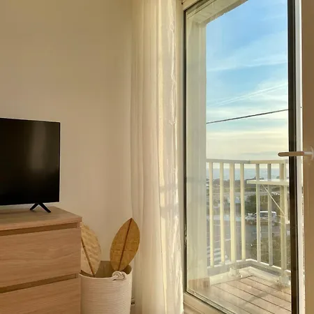 Hyper Cosy - Vue Panoramique 180